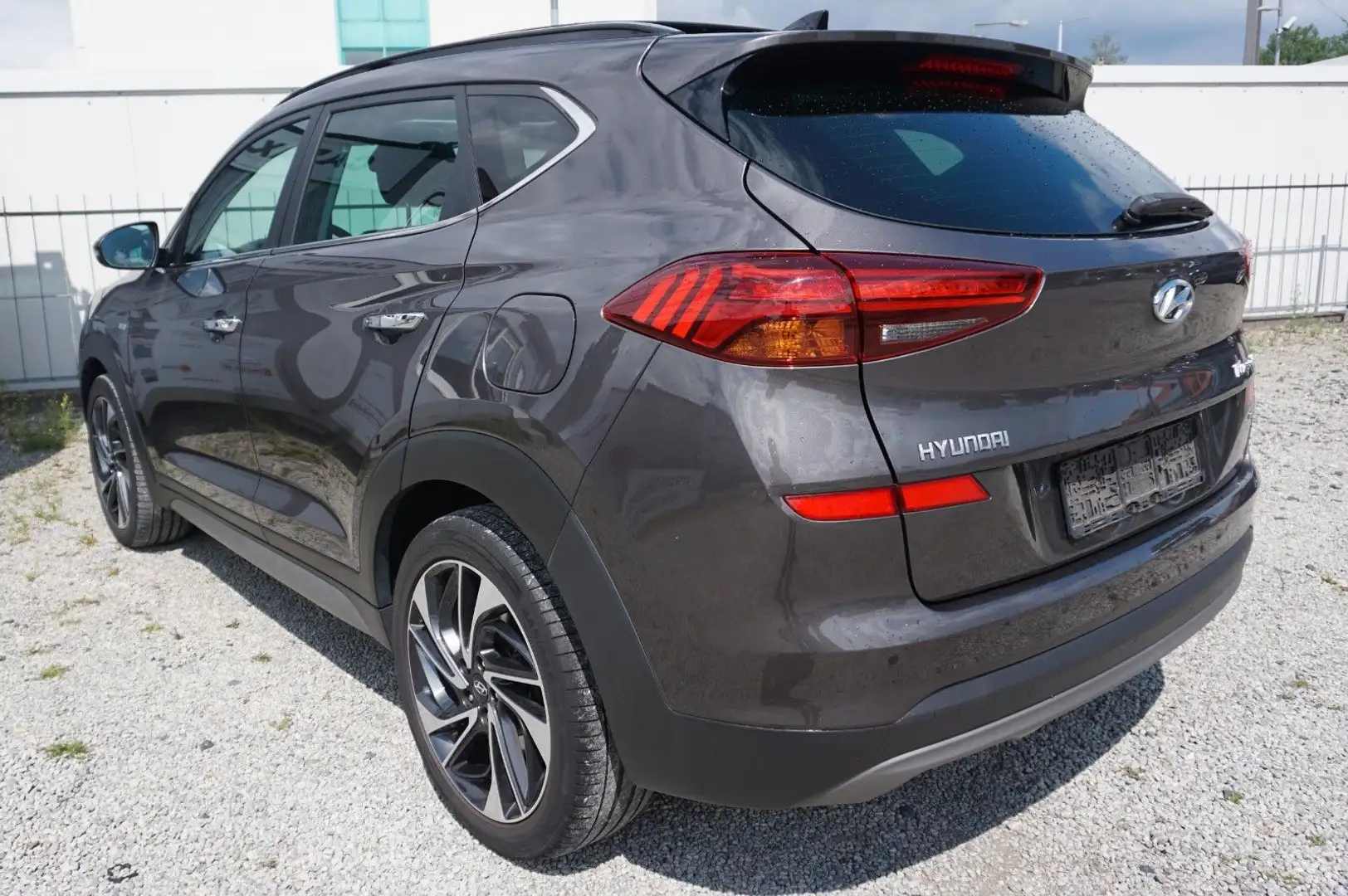 Hyundai TUCSON Premium 4WD,Leder,Navi,Panorama,LED,AHK Grey - 2