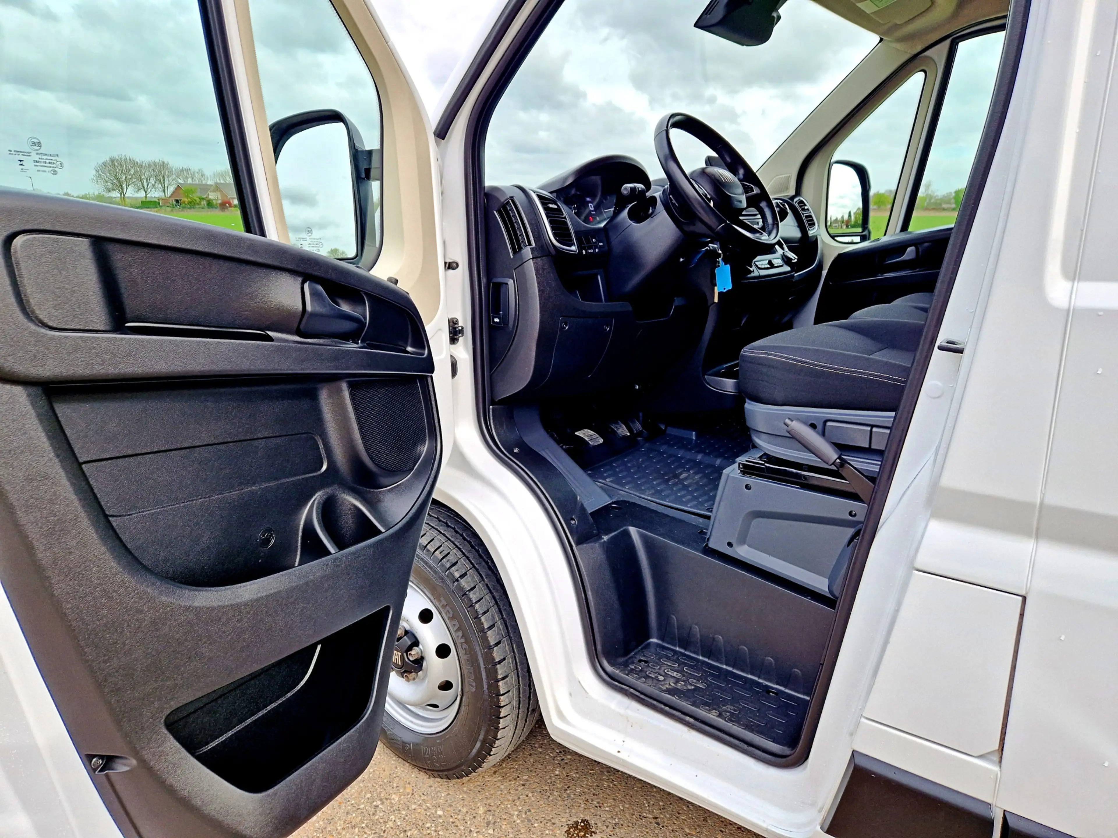 Fiat Ducato 2.2 MultiJet 140 S&S L2H2 3.5t - 140 Pk - Euro 6 - — photo 17
