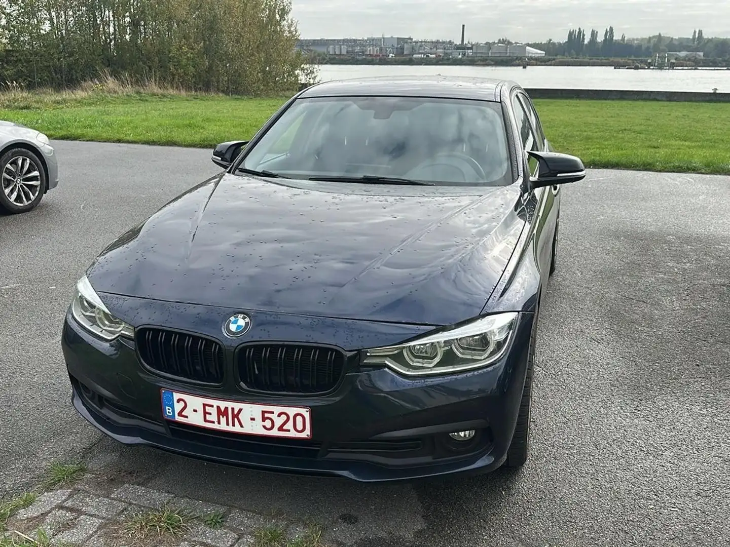 BMW 318 318d Aut. Sport Line Bleu - 1