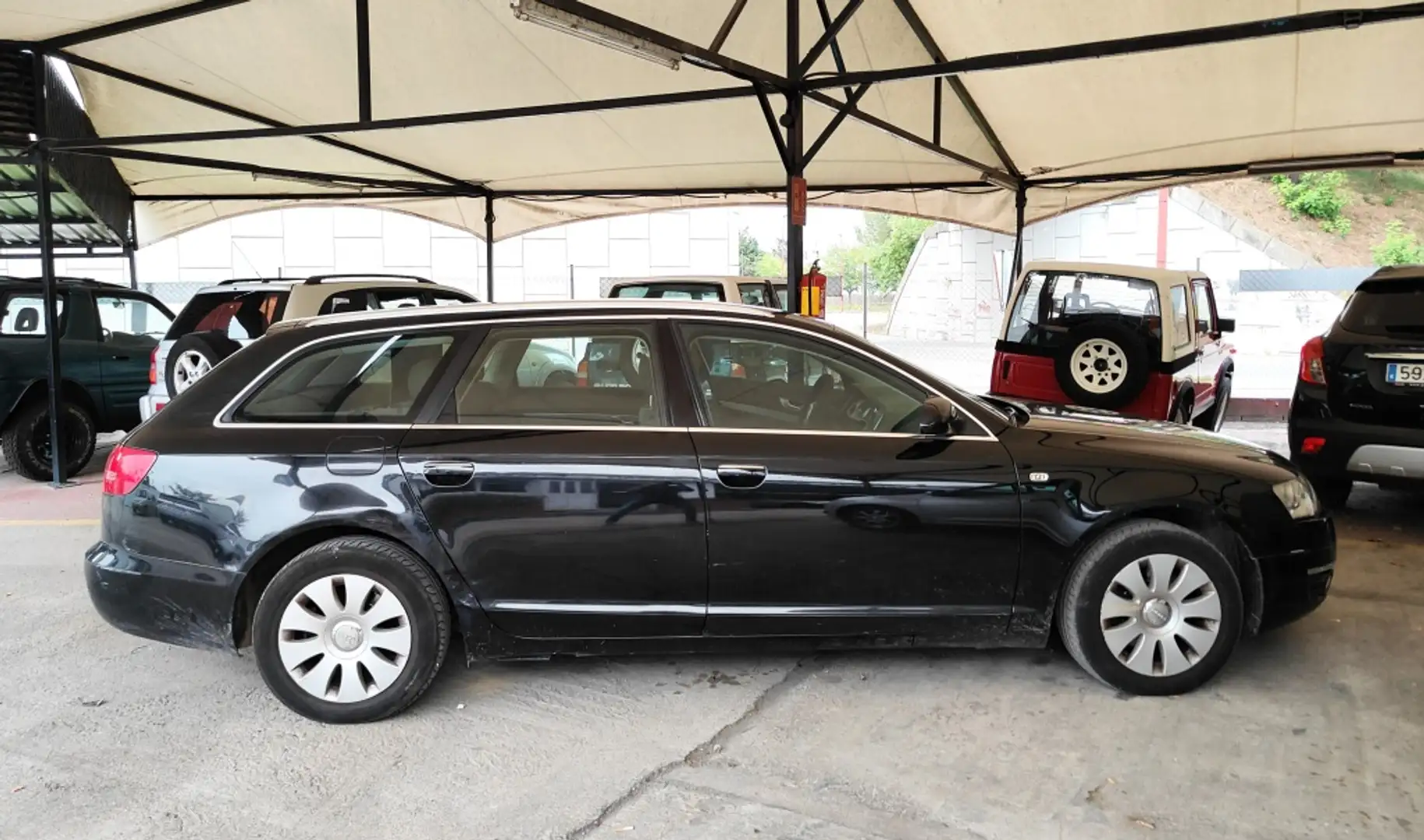 Audi A6 2.0TDI DPF Negro - 2