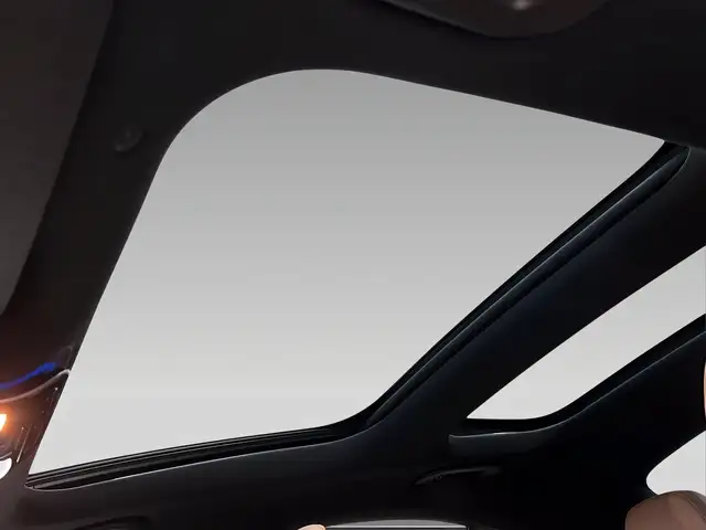 Mercedes-Benz 450 view 11