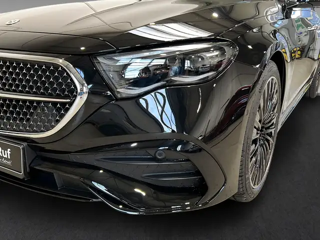 Mercedes-Benz 450 view 15