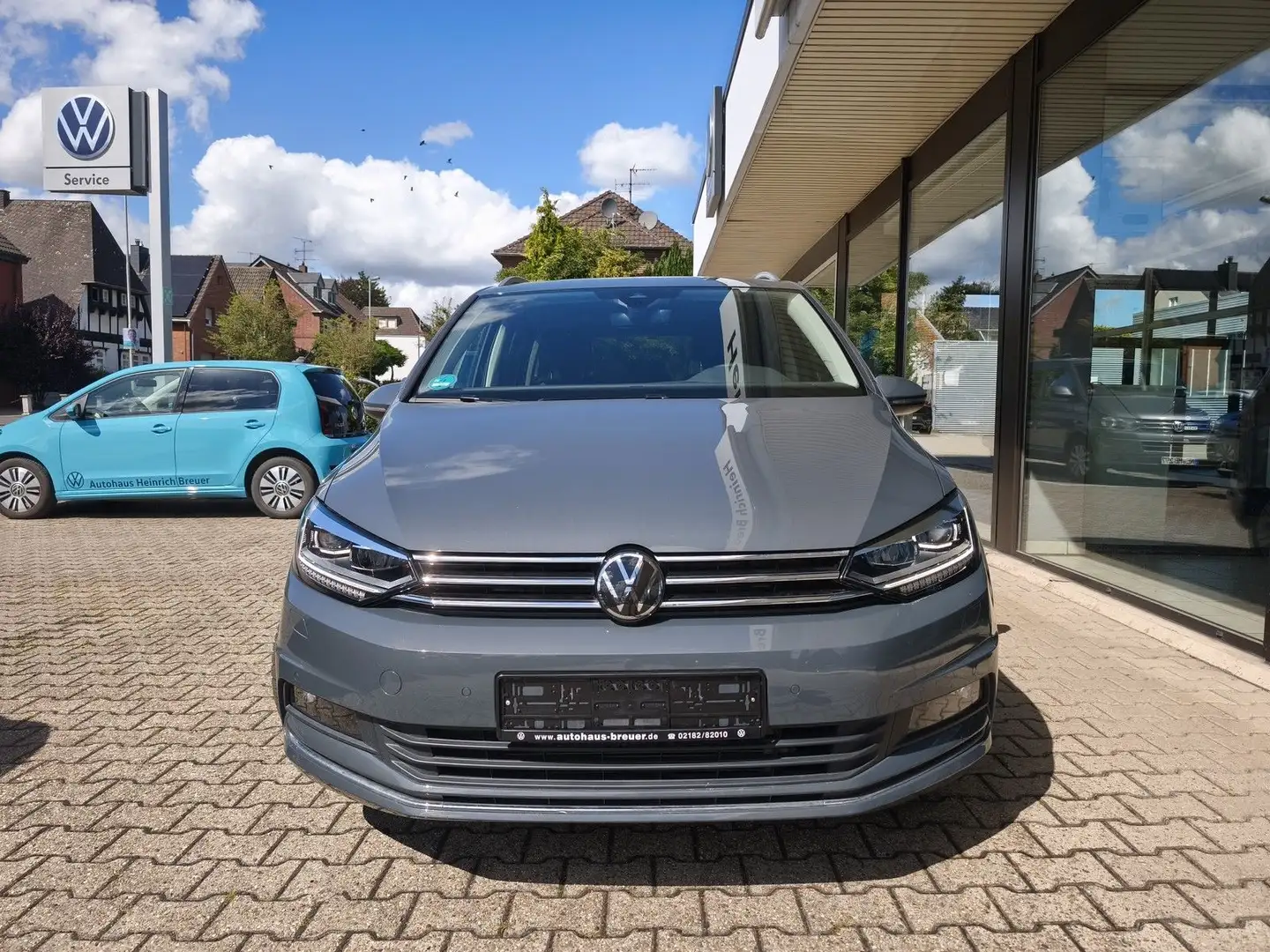 Volkswagen Touran Highline IQ-Drive,ACC,KAM,WR,AHK Grau - 2