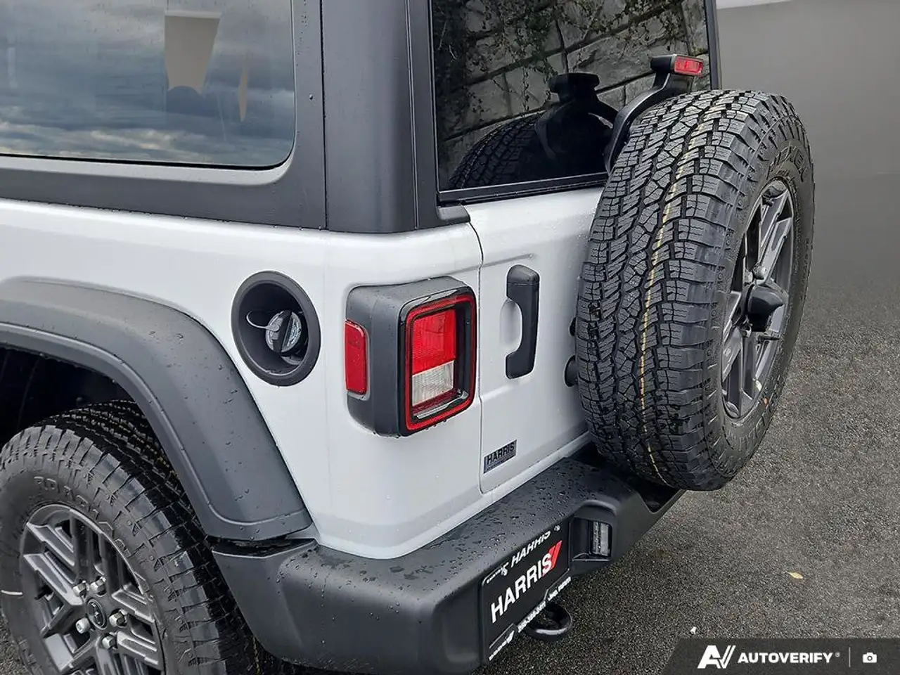 Jeep Wrangler снимка Jeep Wrangler