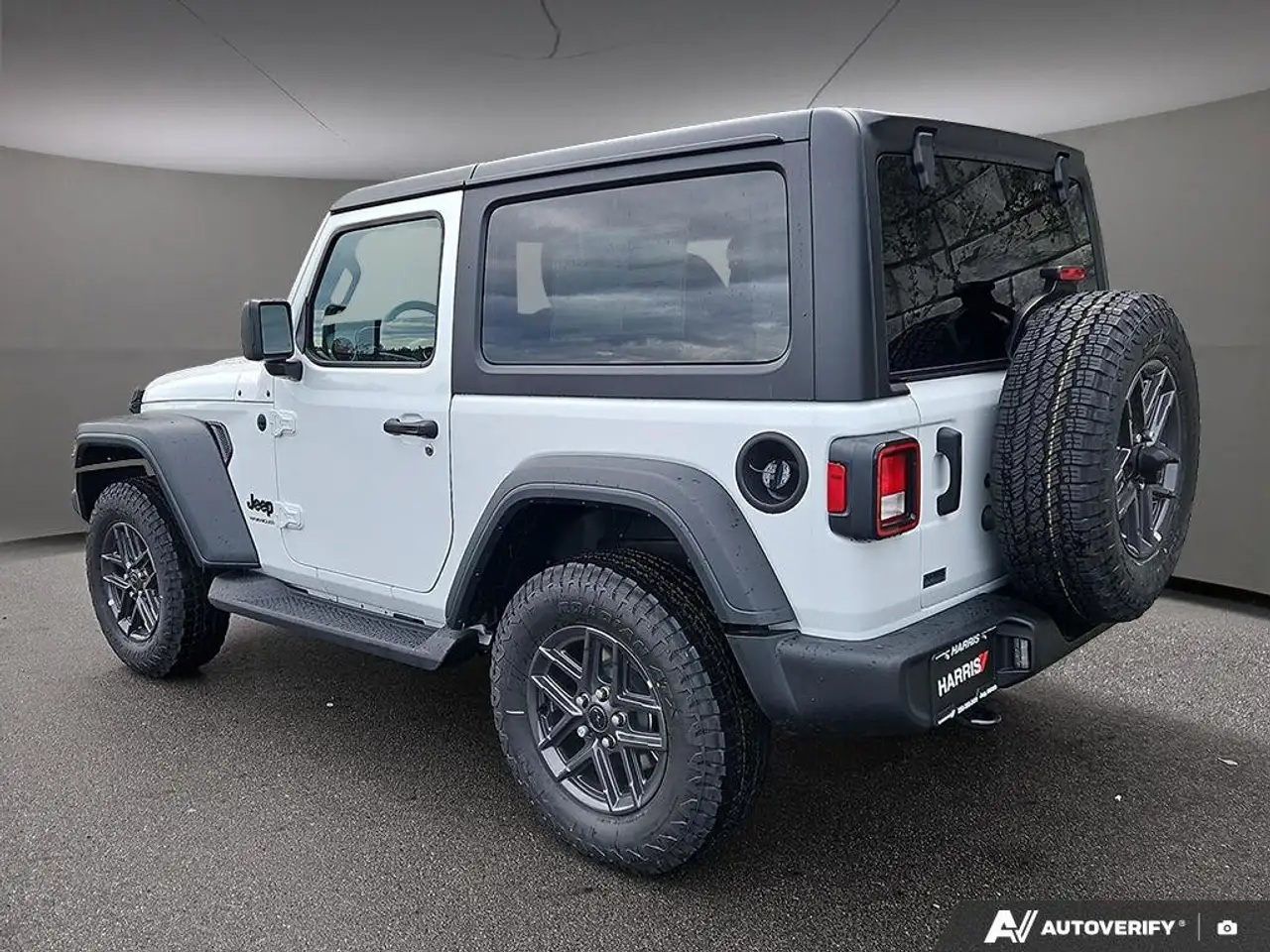 Jeep Wrangler снимка Jeep Wrangler