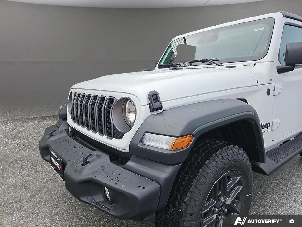 Jeep Wrangler снимка Jeep Wrangler
