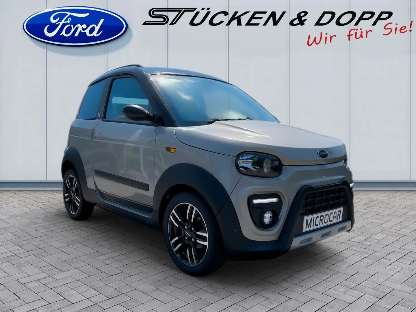 Microcar M.Go X+Klima+Kamera+CarPlay+... Gris - 1