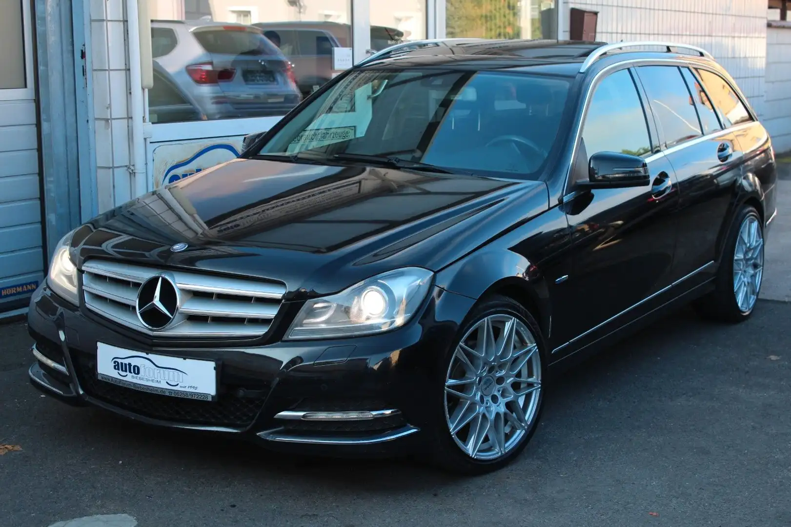 Mercedes-Benz C 250 CDI T R-Kamera*Sitzbelüf.*S-Dach*Xenon*AHK Noir - 2