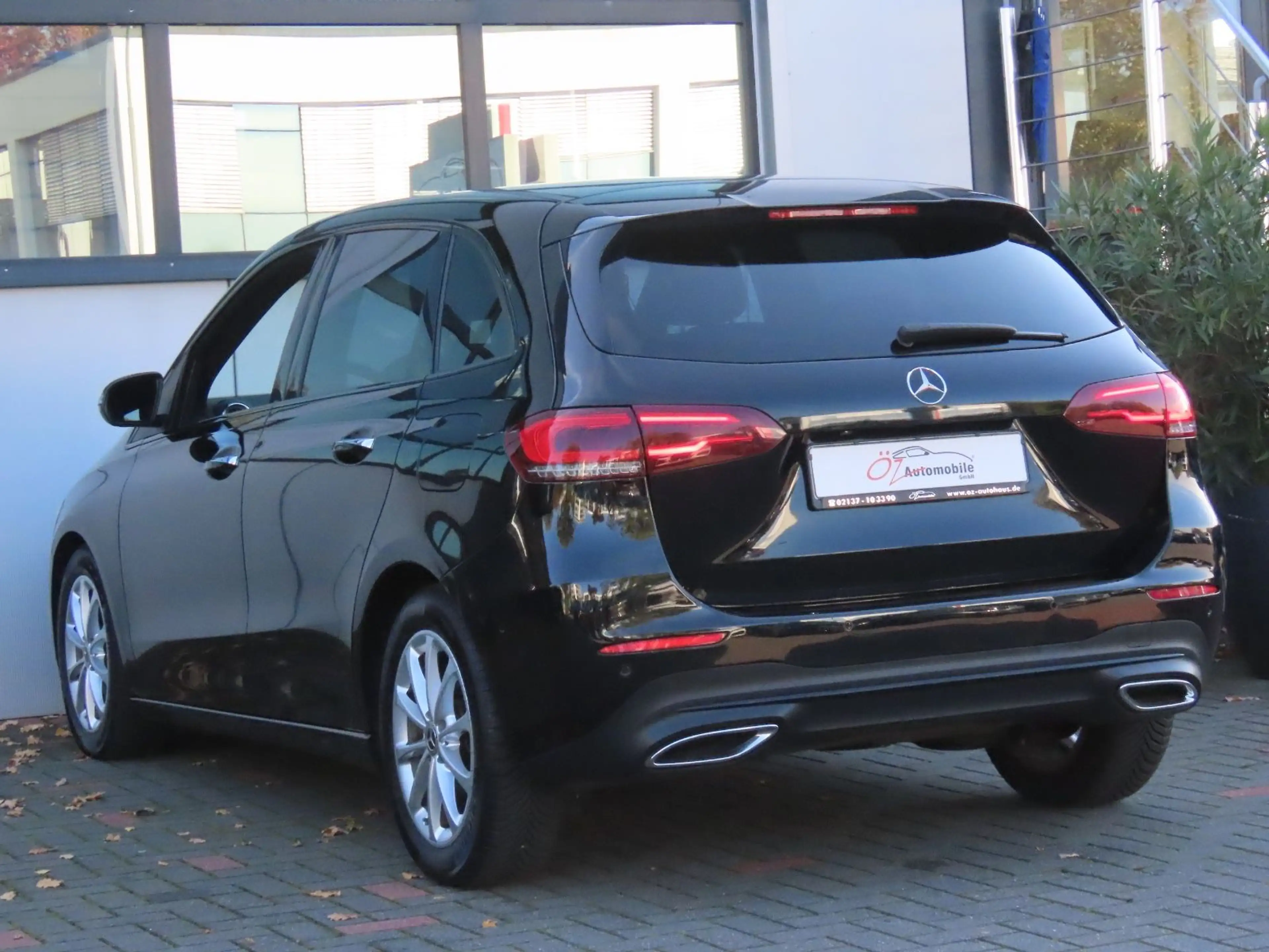 Mercedes-Benz B 200 d Kamera/Ambiente/WideScreen/Sitzheizung — photo 11