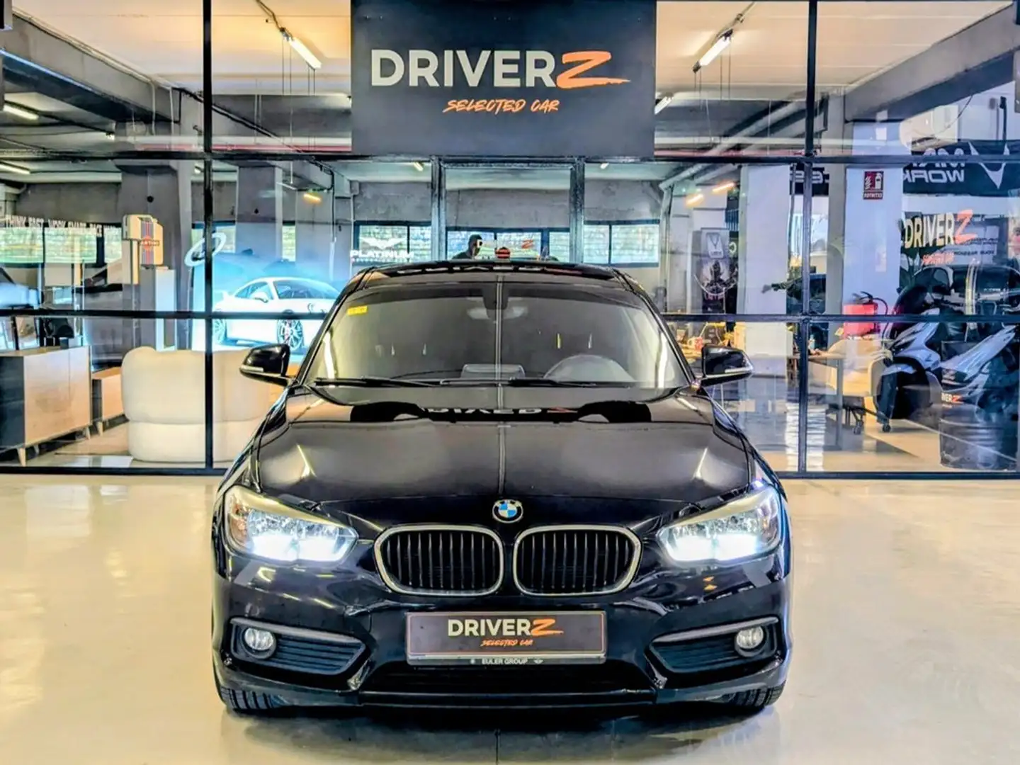 BMW 118 118i Negro - 2