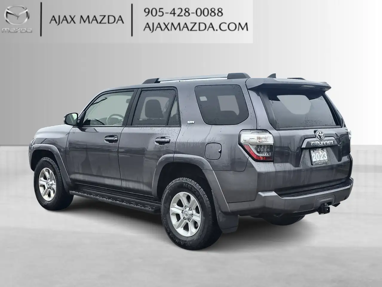 Toyota 4-Runner снимка Toyota 4-Runner