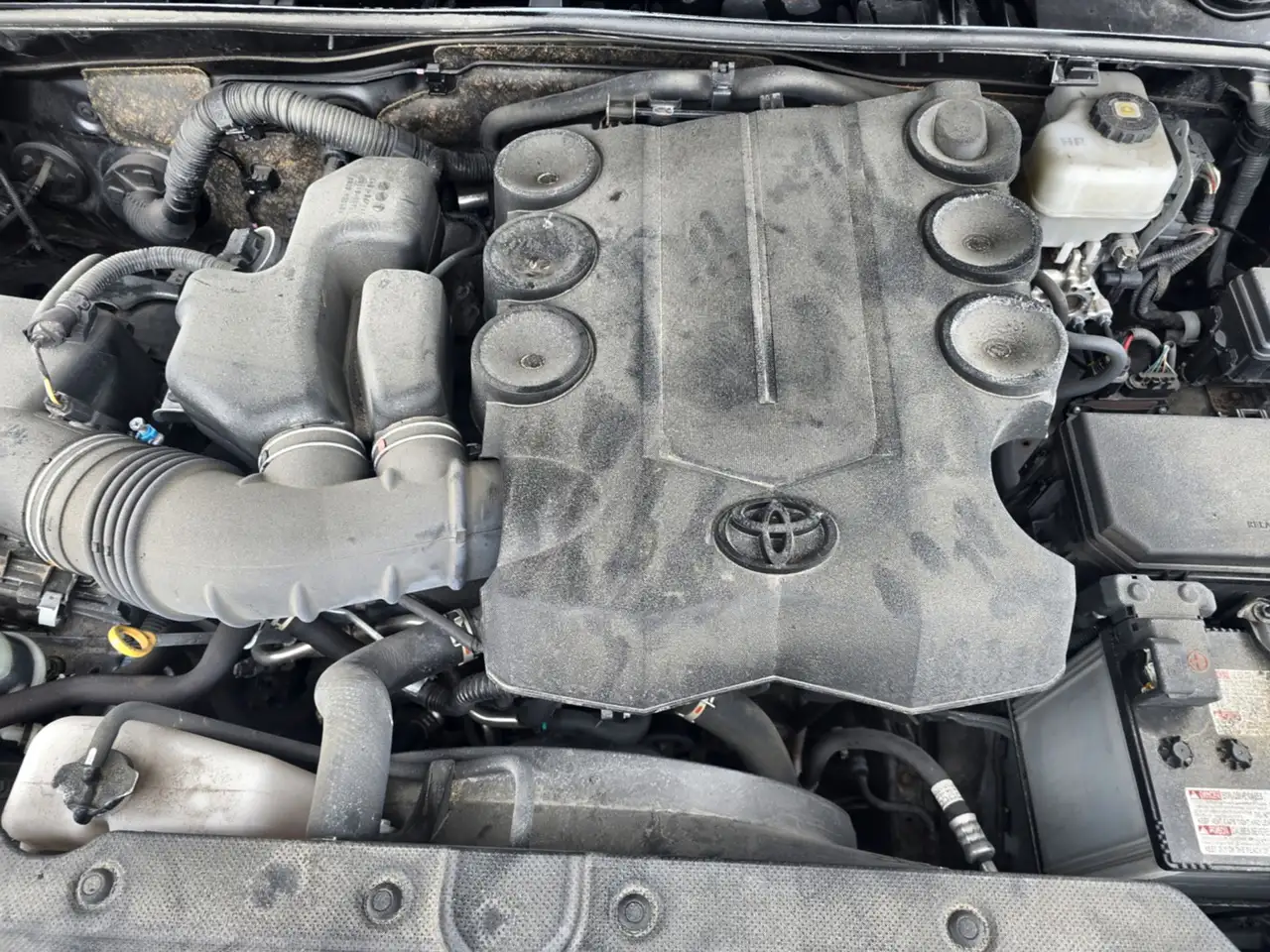 Toyota 4-Runner снимка Toyota 4-Runner