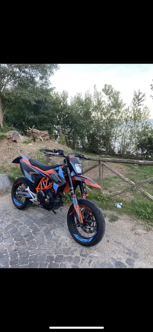 KTM 690 SMC R - 1