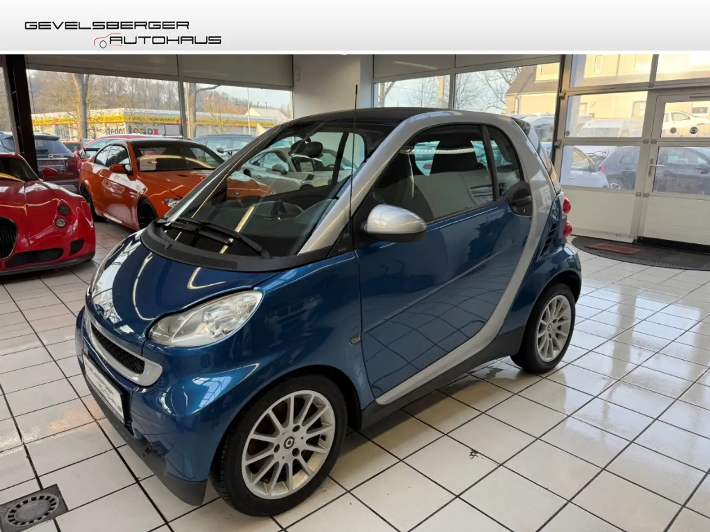smart forTwo coupe Micro Hybrid Automatik Klimaanlage Blau - 1