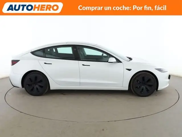Tesla Model 3 view 7