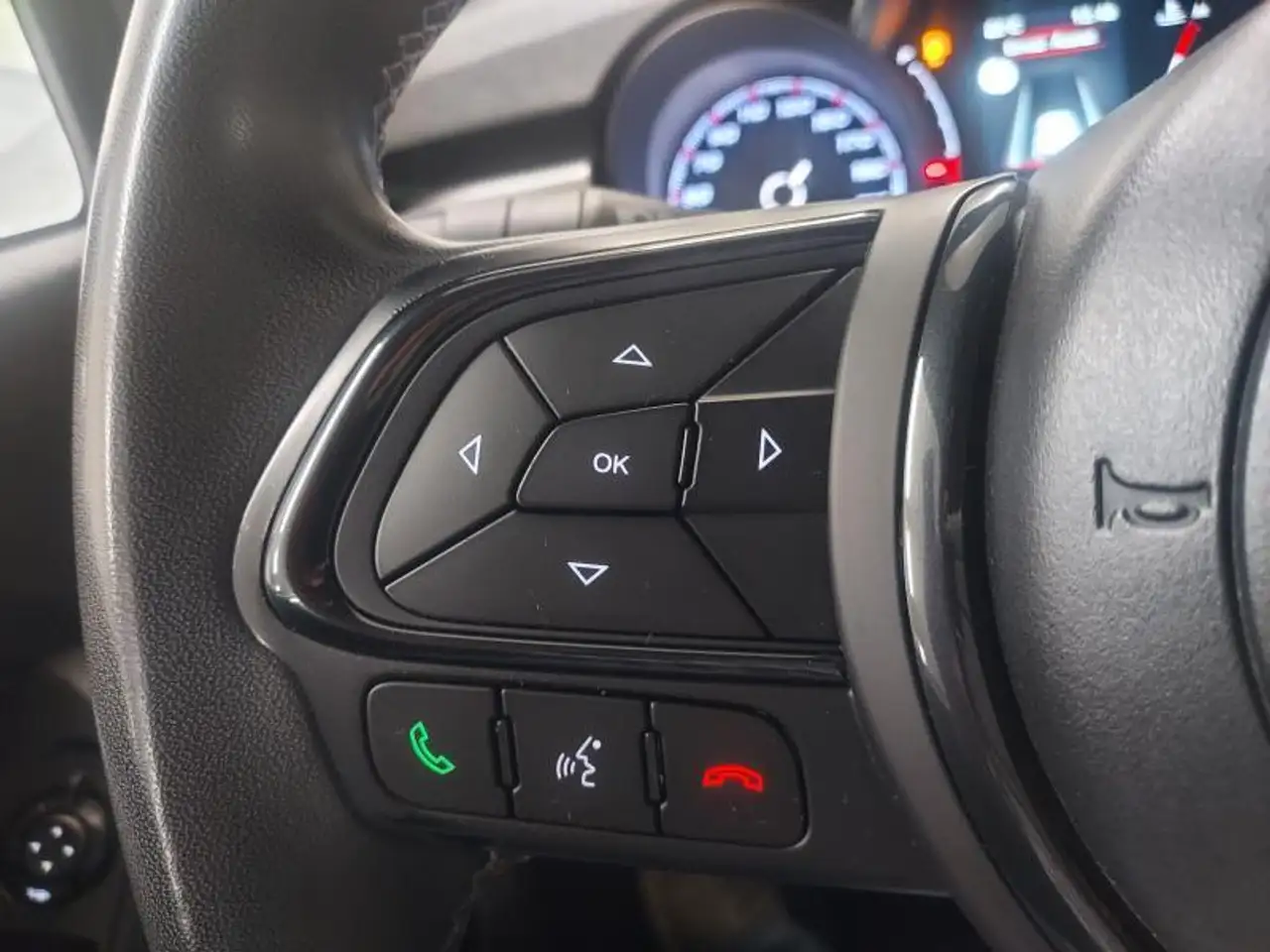 Fiat 500 X Sport 1.0i 120cv Navi/Camera/Cruise/Clim, миниатюра 18