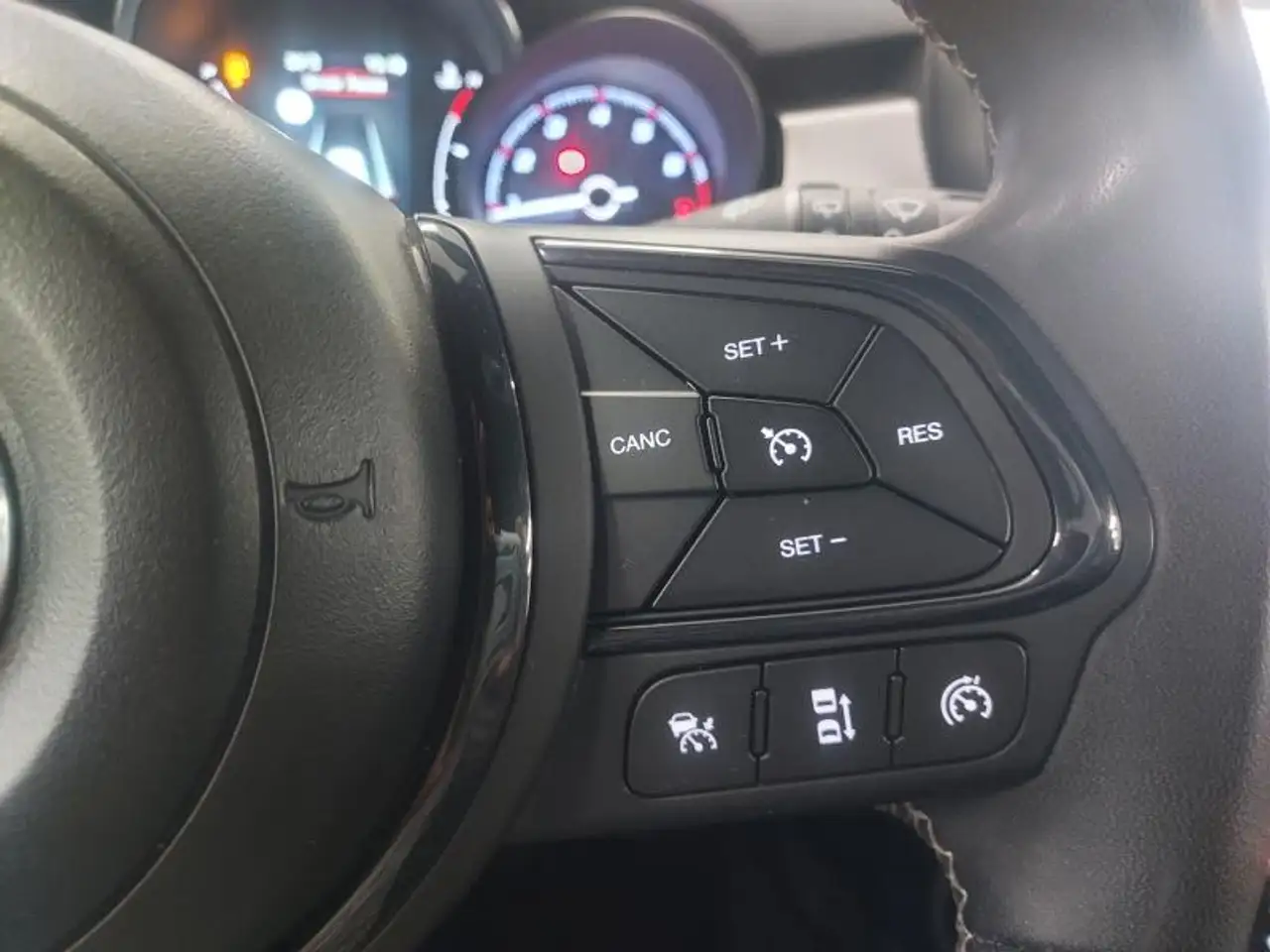 Fiat 500 X Sport 1.0i 120cv Navi/Camera/Cruise/Clim, миниатюра 17