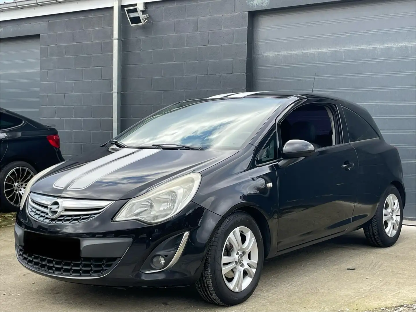 Opel Corsa 1.3 CDTi Sport Pret à immatriculer Zwart - 1