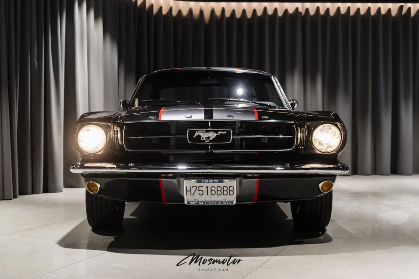 Ford Mustang Coupé Deportivo Automático de 2 Puertas Noir - 2