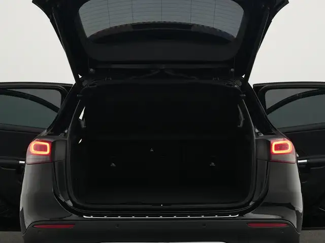 Mercedes-Benz Gla view 17