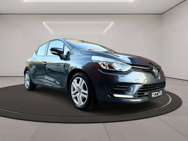 Renault Clio view 4
