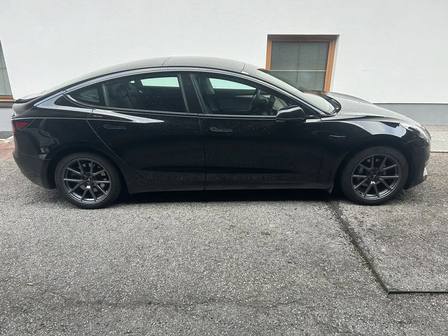 Tesla Model 3 Long Range AWD 75kWh - 1