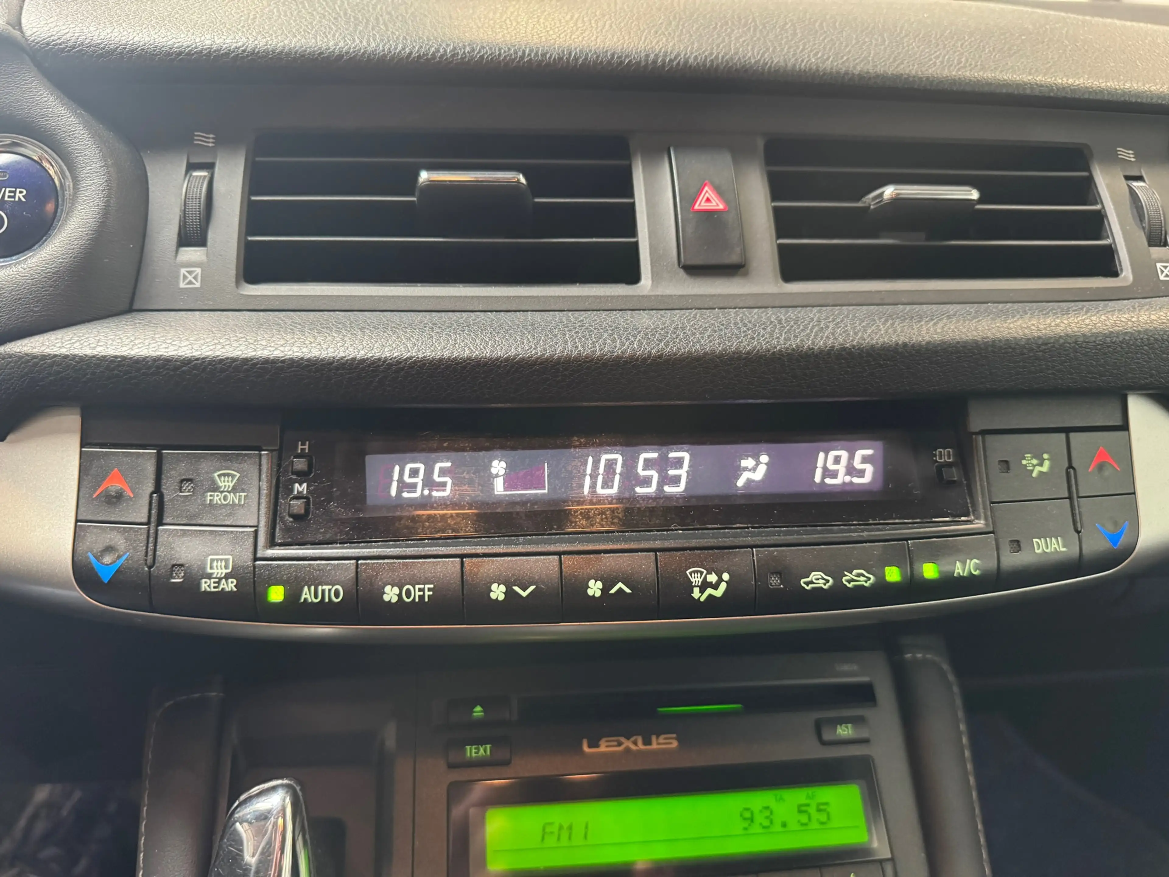 Lexus CT 200h Hybrid ( Belgisch kenteken ) Export — photo 10