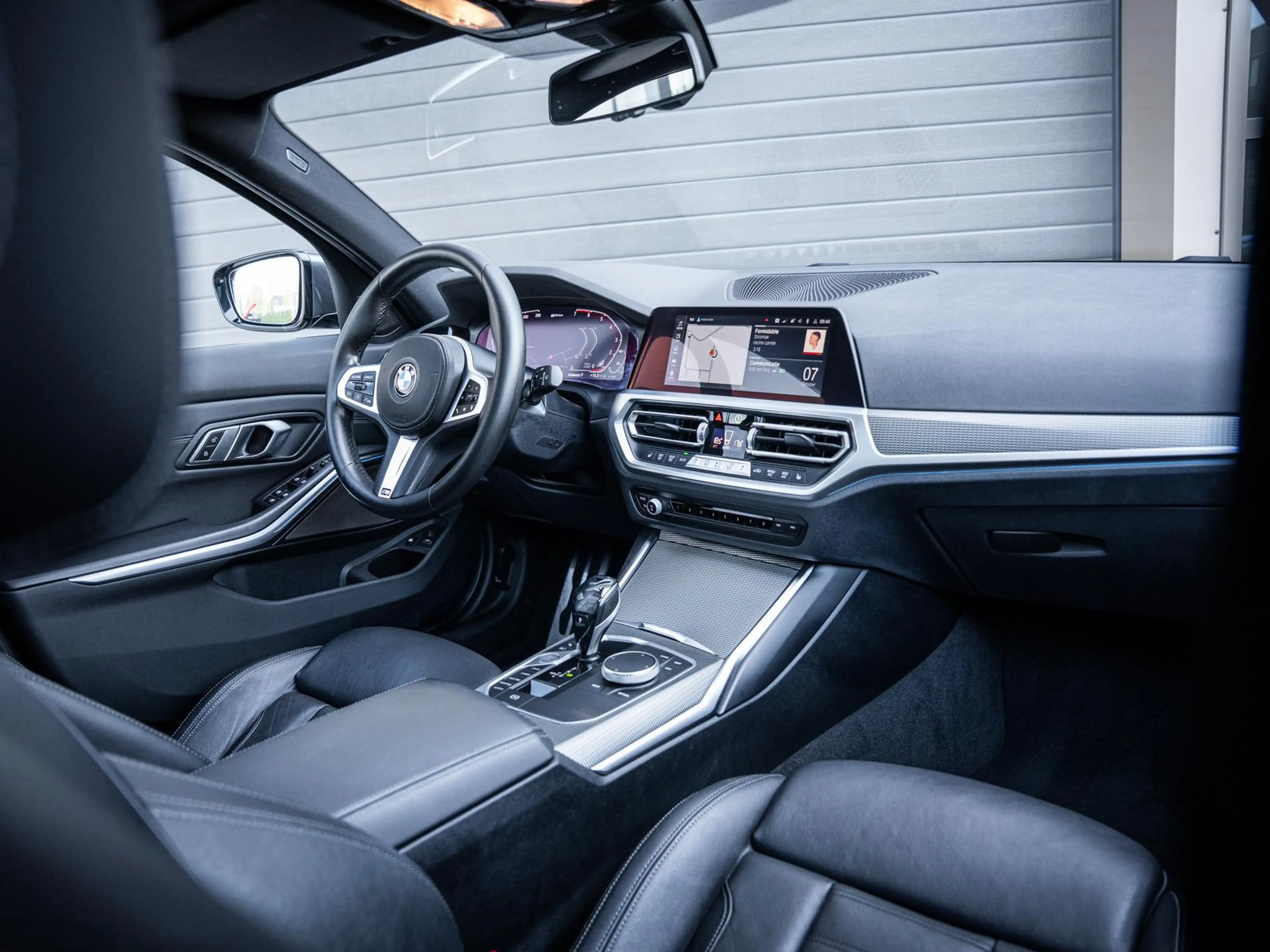 BMW 330 3-serie Touring 330e High Executive - M-Sport l La — photo 14