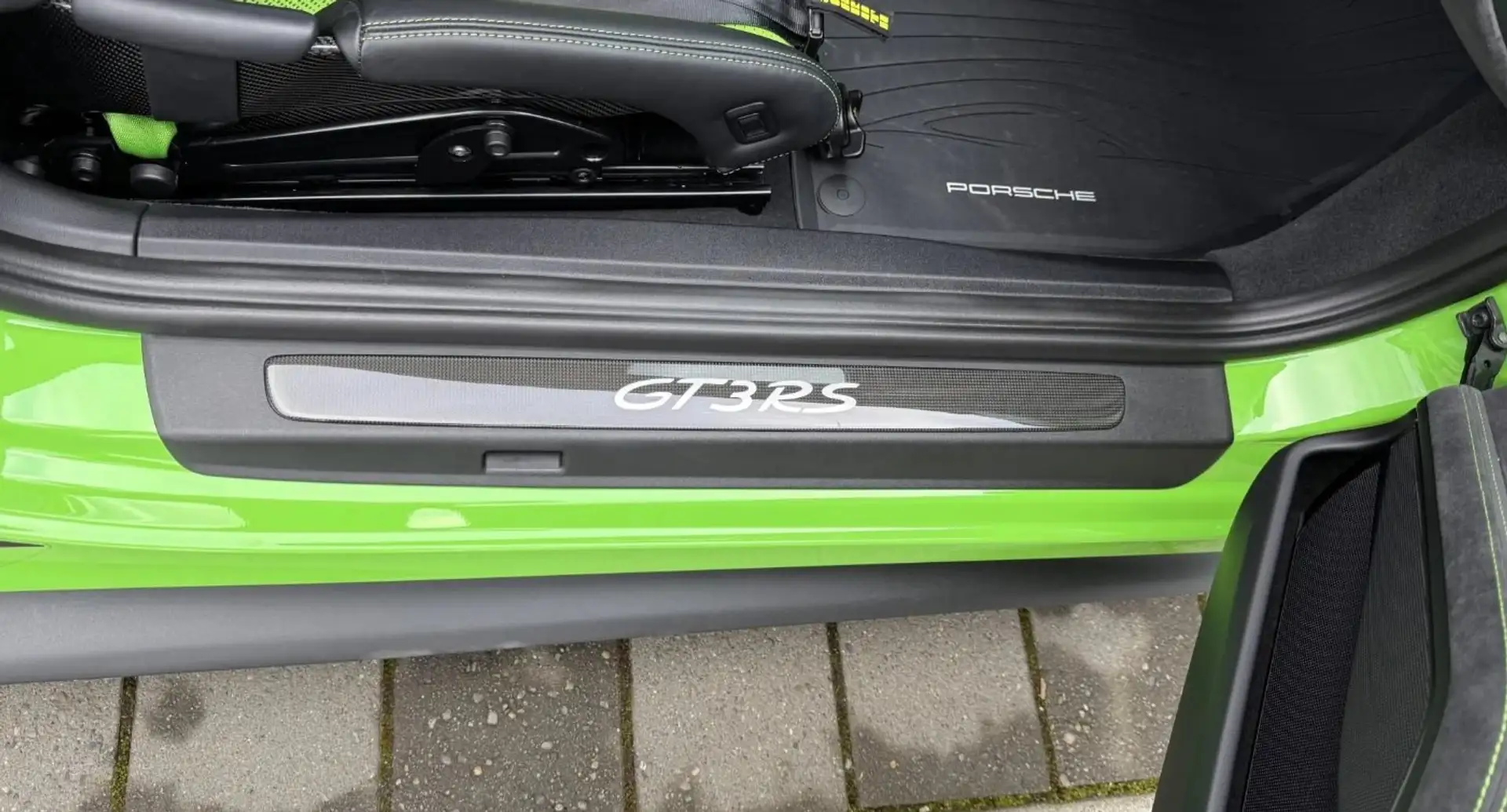 Porsche 991 GT3 RS Weissach PDK Coupe Groen - 1