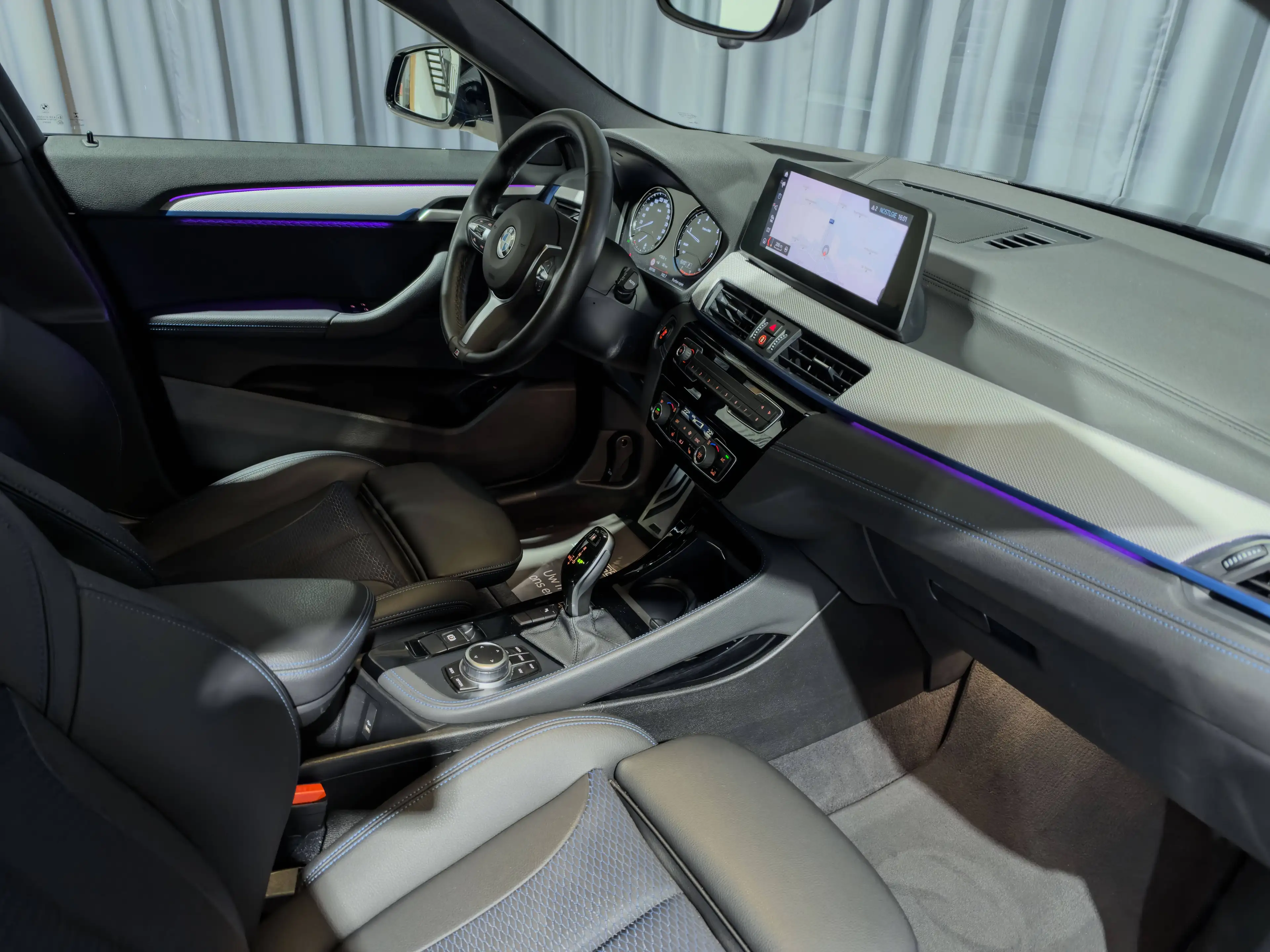 BMW X2 2.0iA sDrive20 *AUT.*M-SPORTPAKKET*ACC*MEMORY*HUD*HIFI*FULL LED*KEYLESS*NAVI PLUS* — photo 10