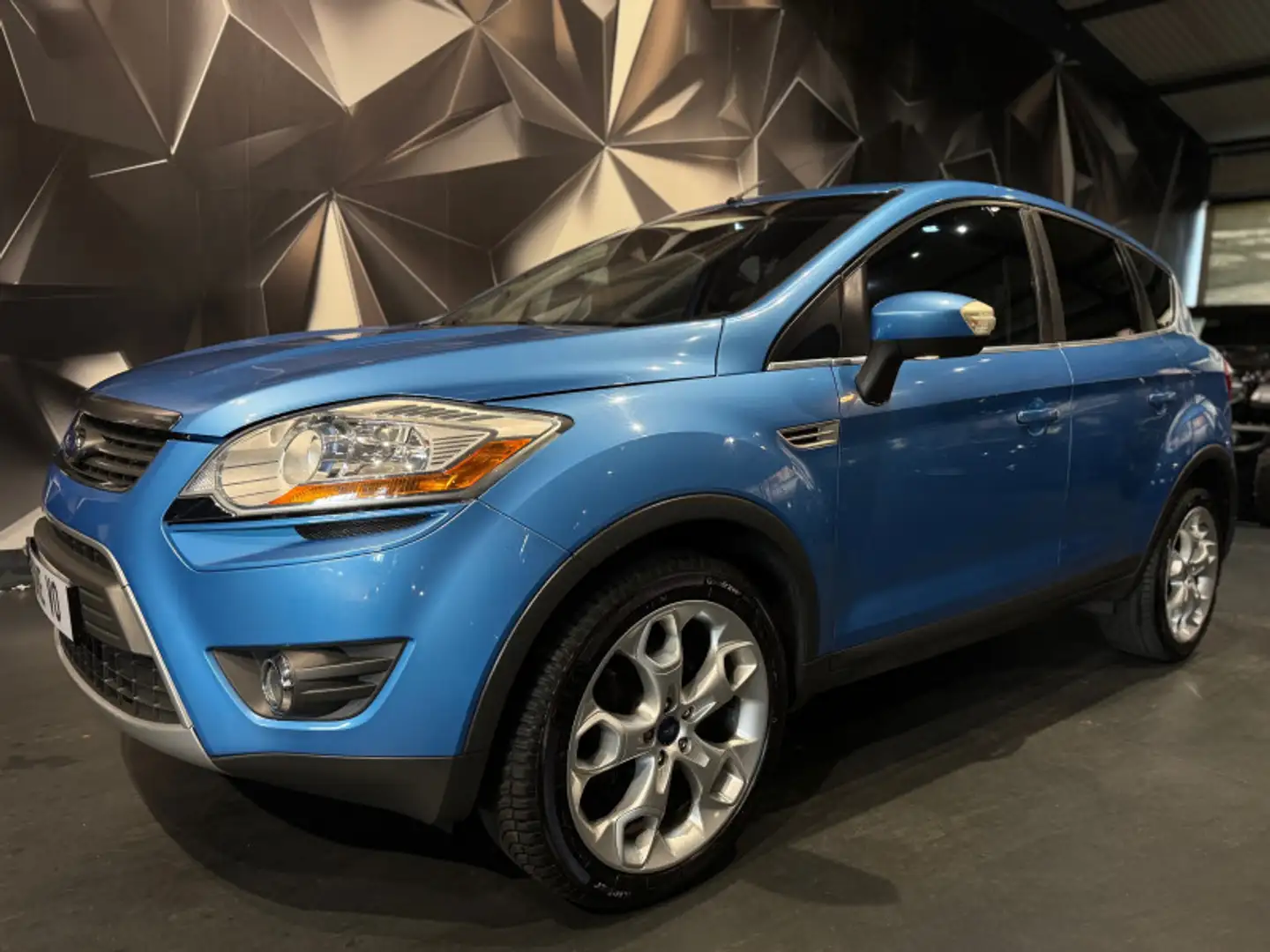 Ford Kuga 2.5T 200CH TITANIUM 4X4 Bleu - 1