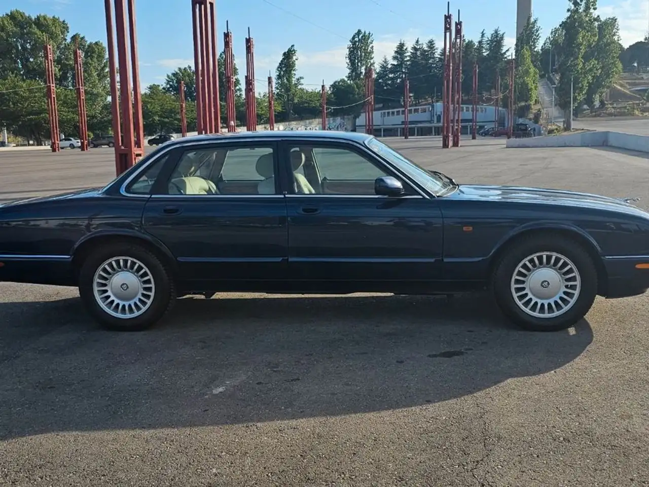 Jaguar XJ8 3.2 EXECUTIVE, foto 7