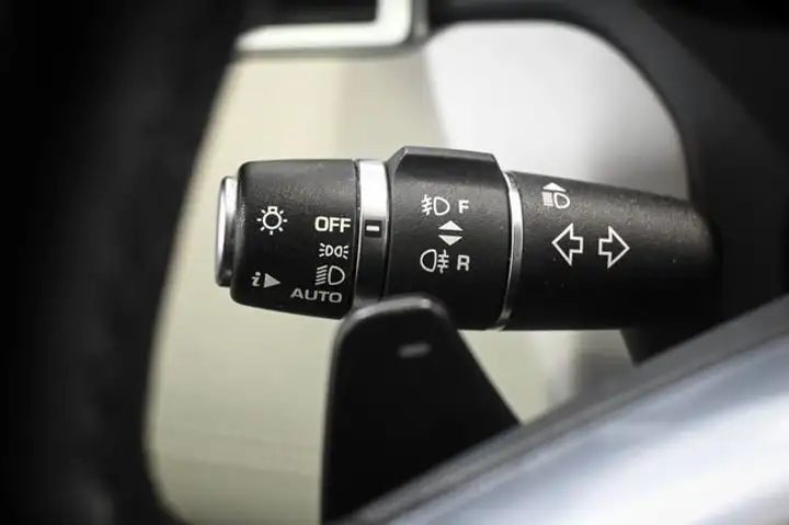 Land Rover Discovery Sport 2019, foto 19