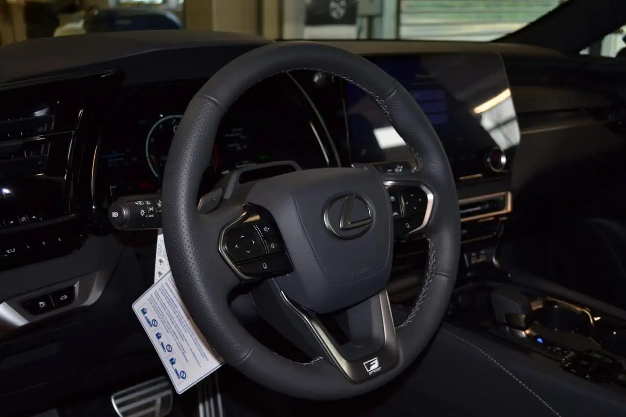 Lexus RX photo Lexus RX