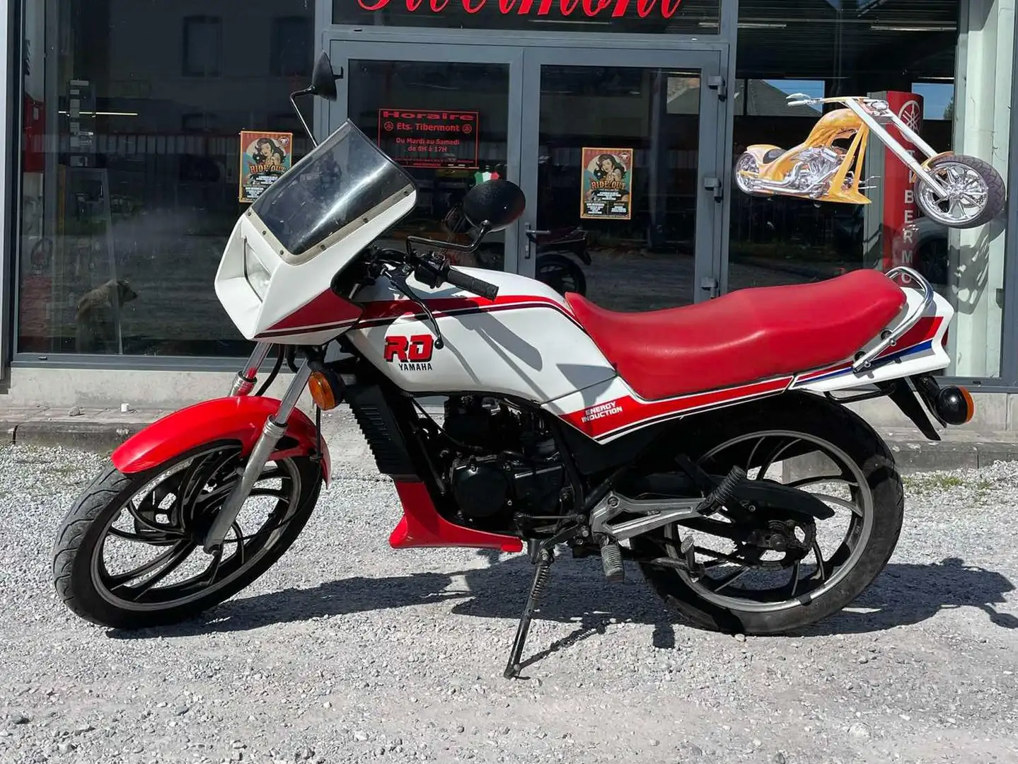 Yamaha RD 125 Blanc - 1