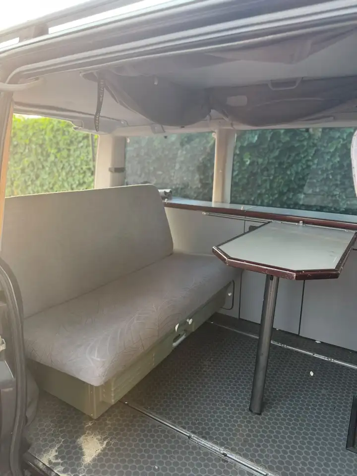 Mercedes-Benz V 220, foto 3