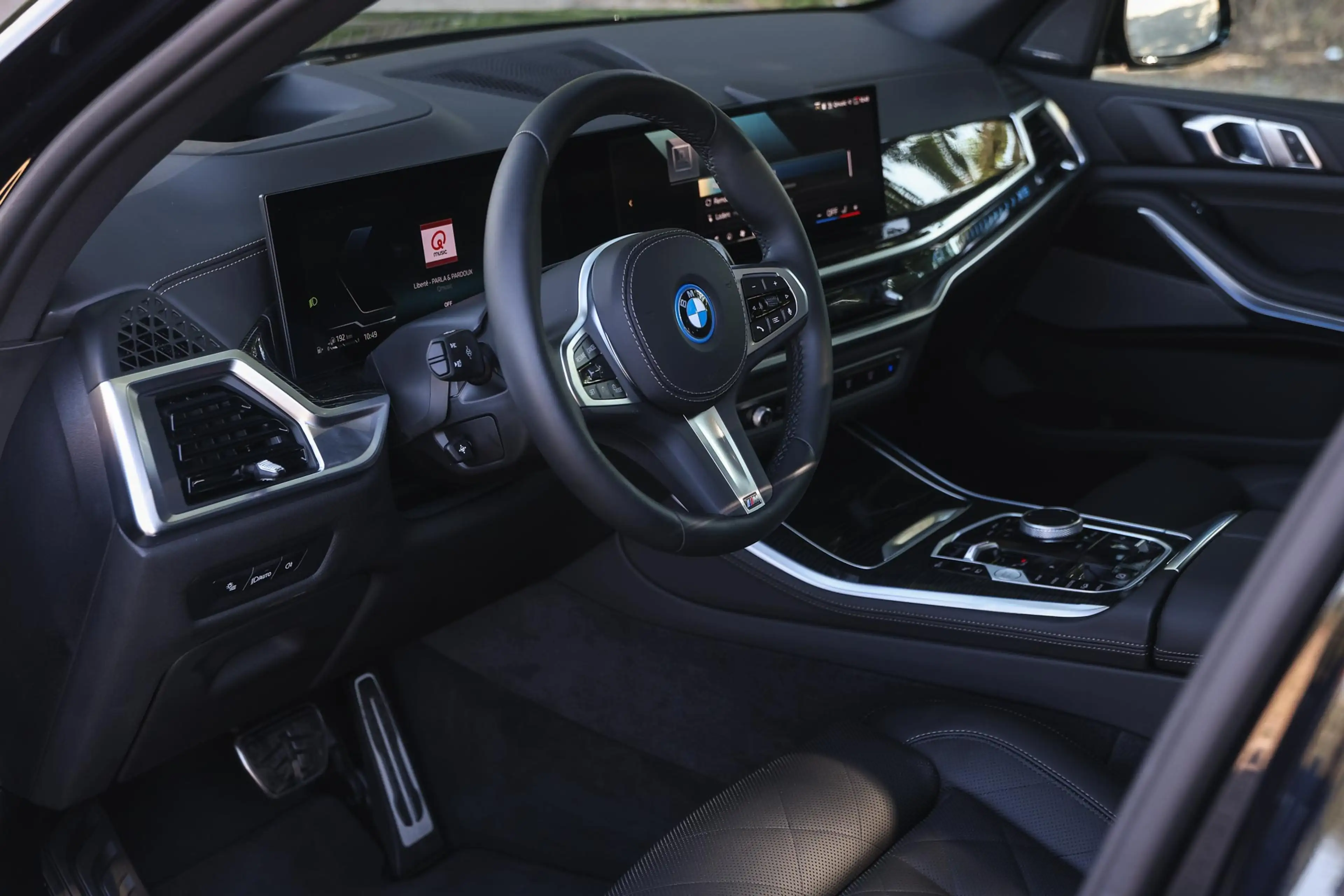 BMW X5 xDrive50e M Sport Automaat / Trekhaak / Panoramada — photo 10