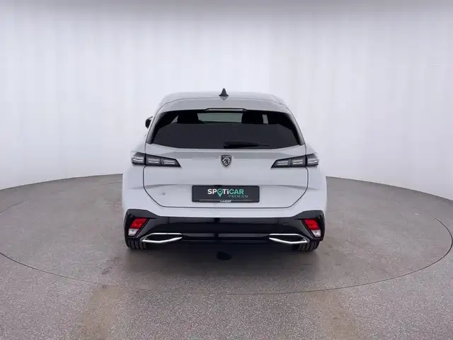 Peugeot 308 view 5