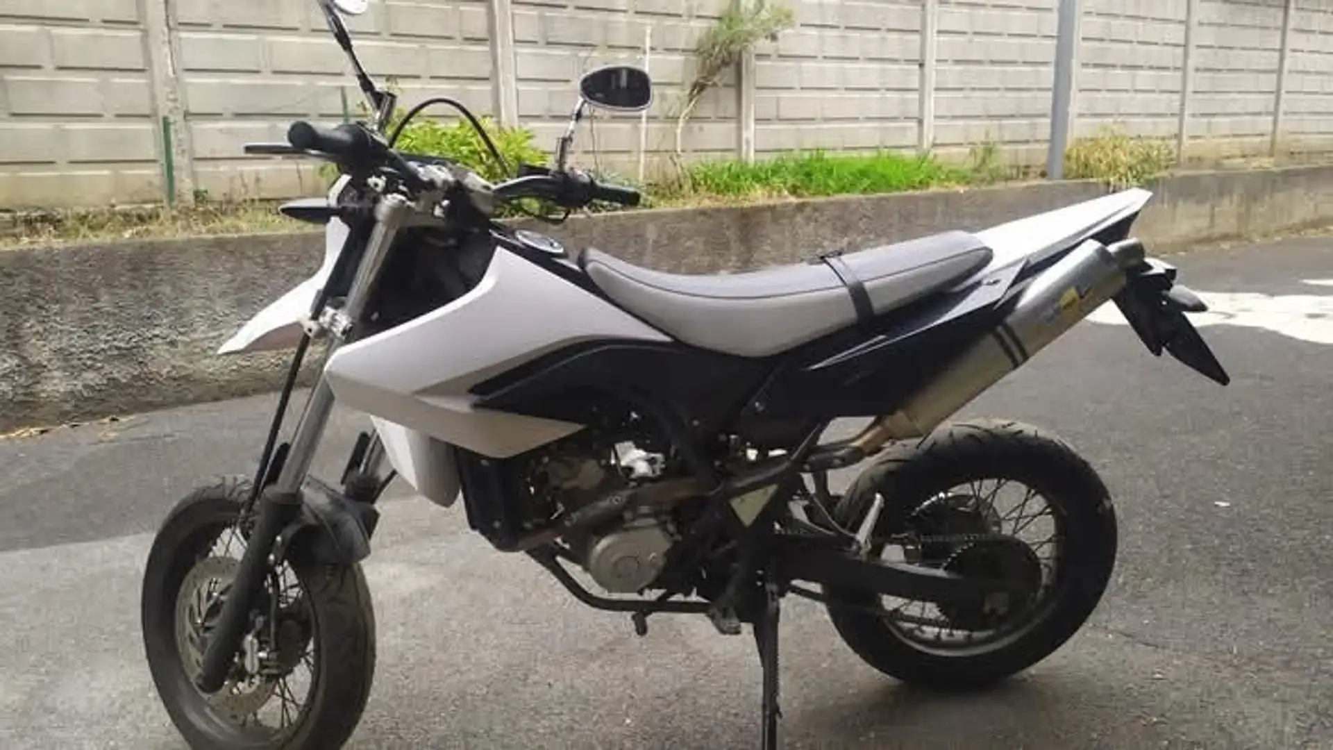 Yamaha WR 125 X marmitta LeoVince Fehér - 1