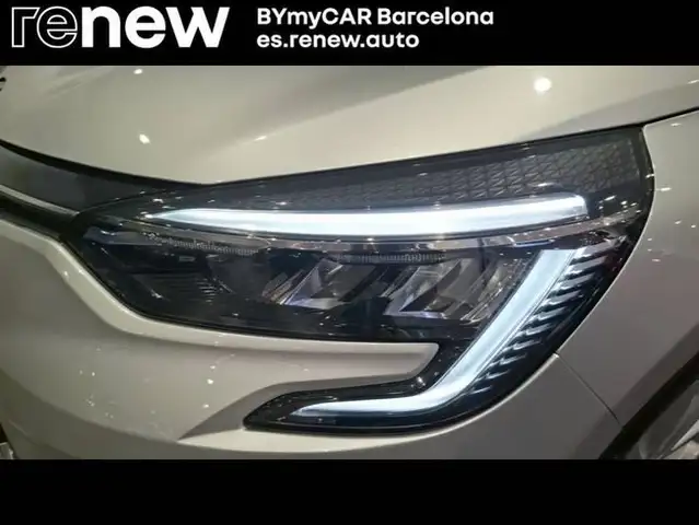 Renault Clio view 12