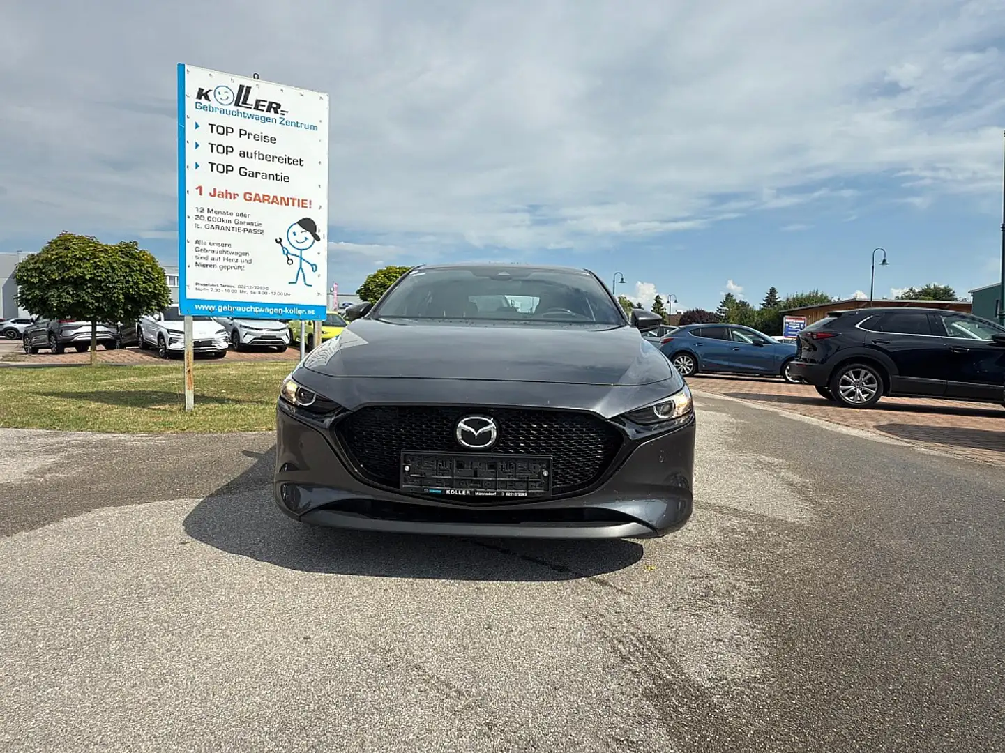 Mazda 3 Mazda3 e-Skyactiv-G122 Comfort+ Aut. Grau - 2