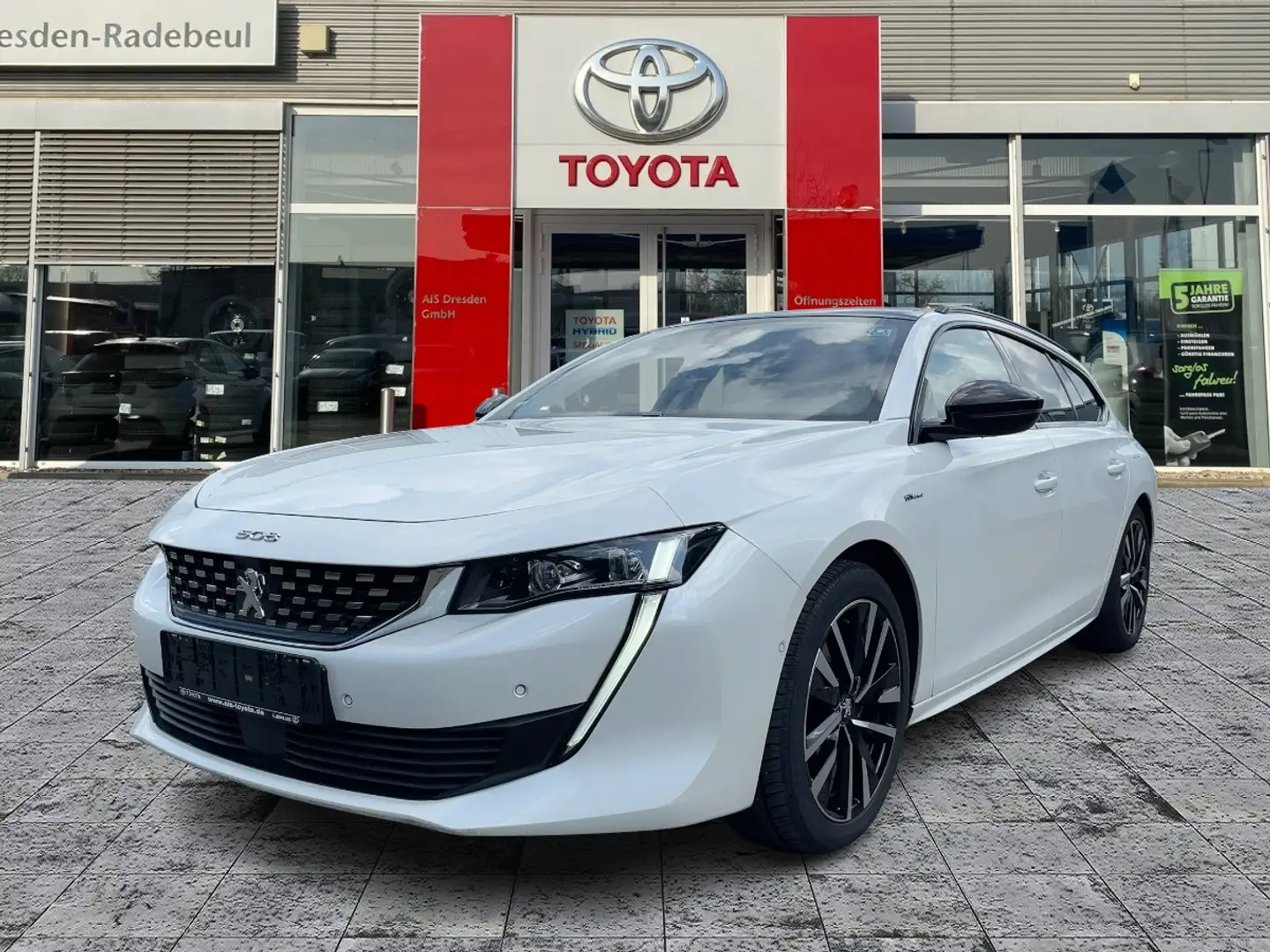 Peugeot 508 Hybrid 225 SW GT AHK*Schiebedach*StandHz*Navi Weiß - 2