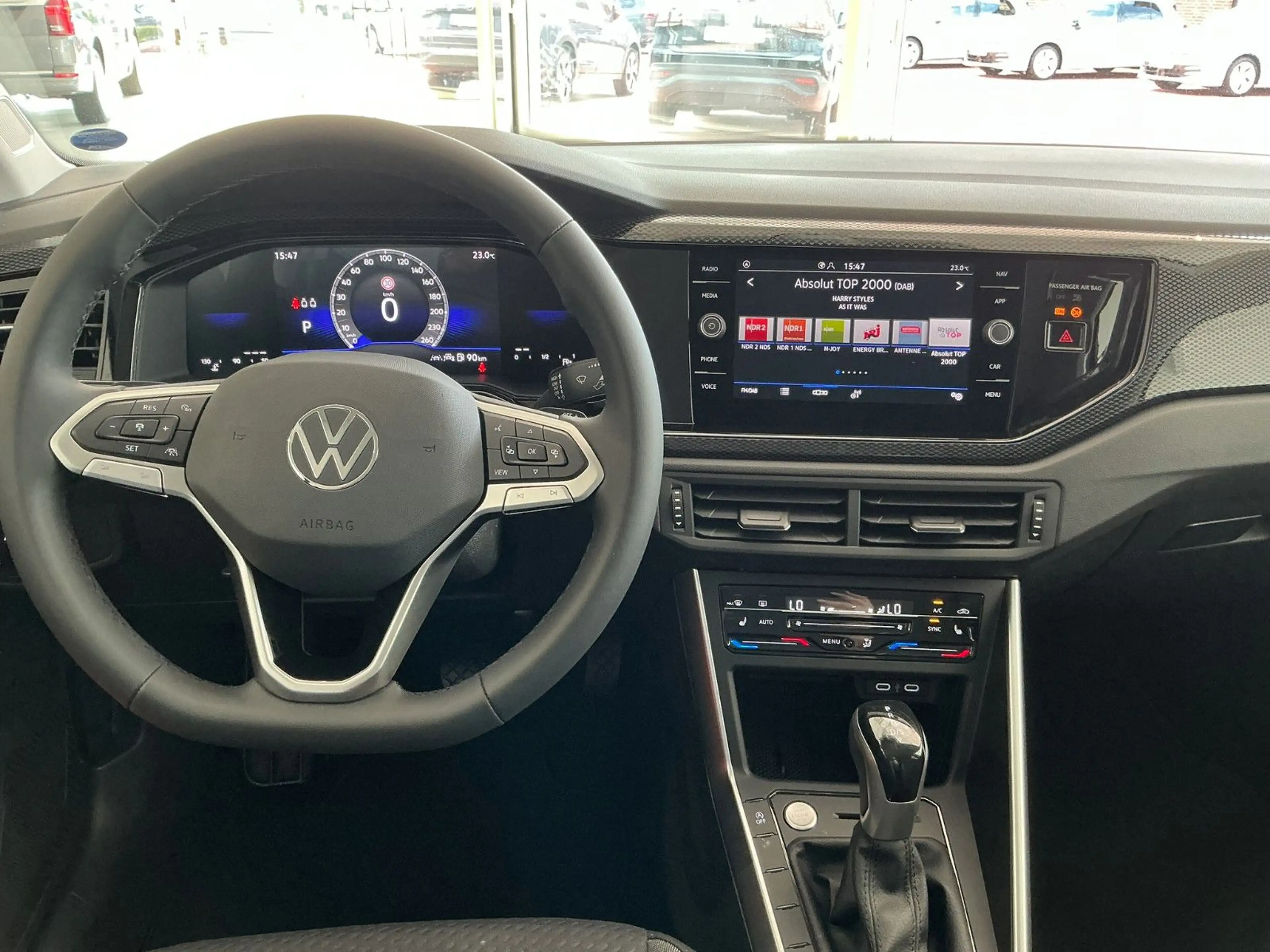 Volkswagen Taigo 1.0 TSI Life DSG | IQ.LIGHT | ACC | SHZ — photo 12