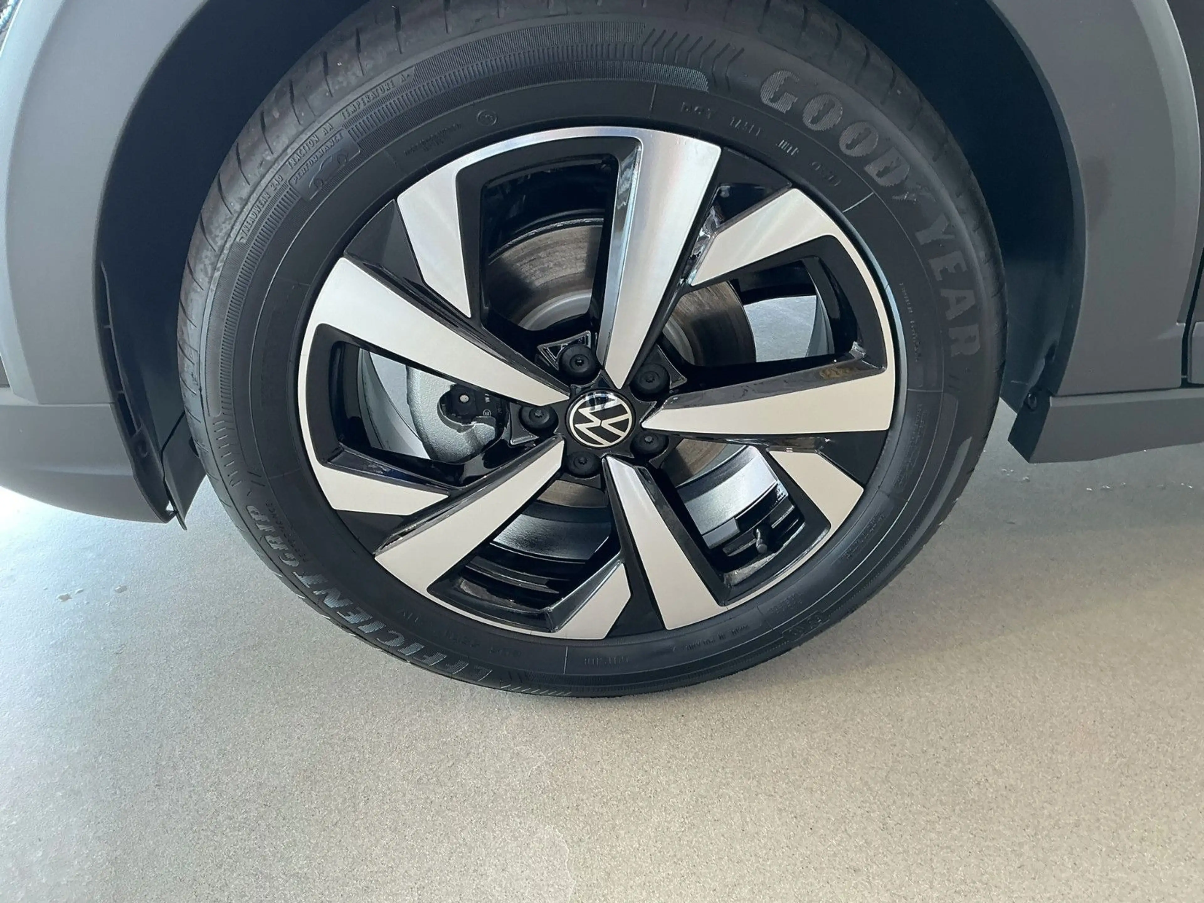 Volkswagen Taigo 1.0 TSI Life DSG | IQ.LIGHT | ACC | SHZ — photo 10
