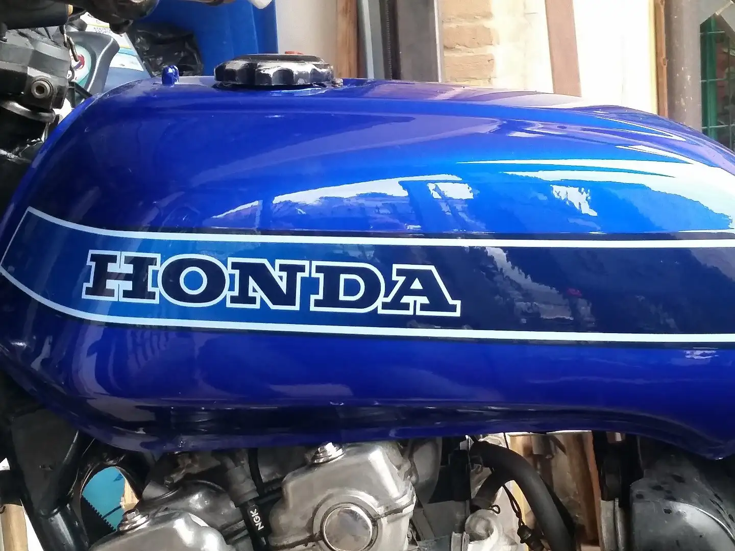 Honda CB 900 Blue - 1
