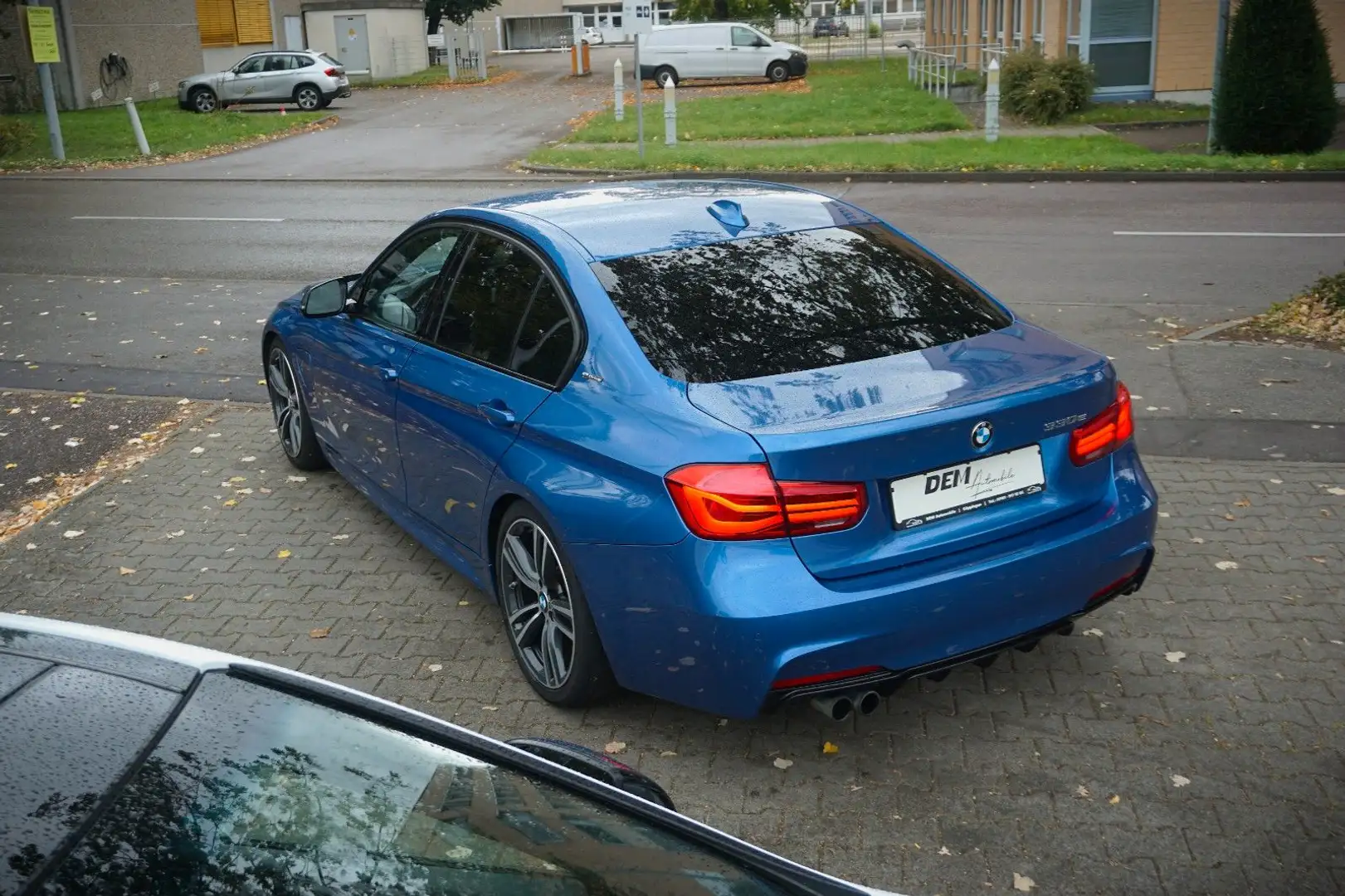 BMW 330 e iPerformance M Sport / 360° / HUD / ACC / - 2