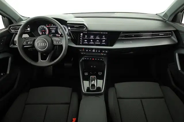Audi A3 view 4
