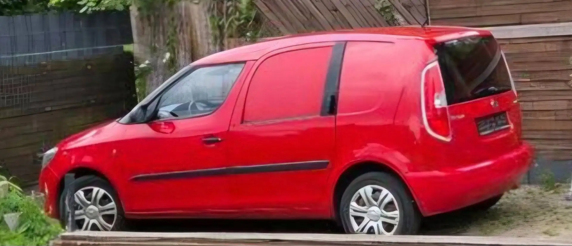 Skoda Praktik Praktik 1.2 TSI Rot - 1