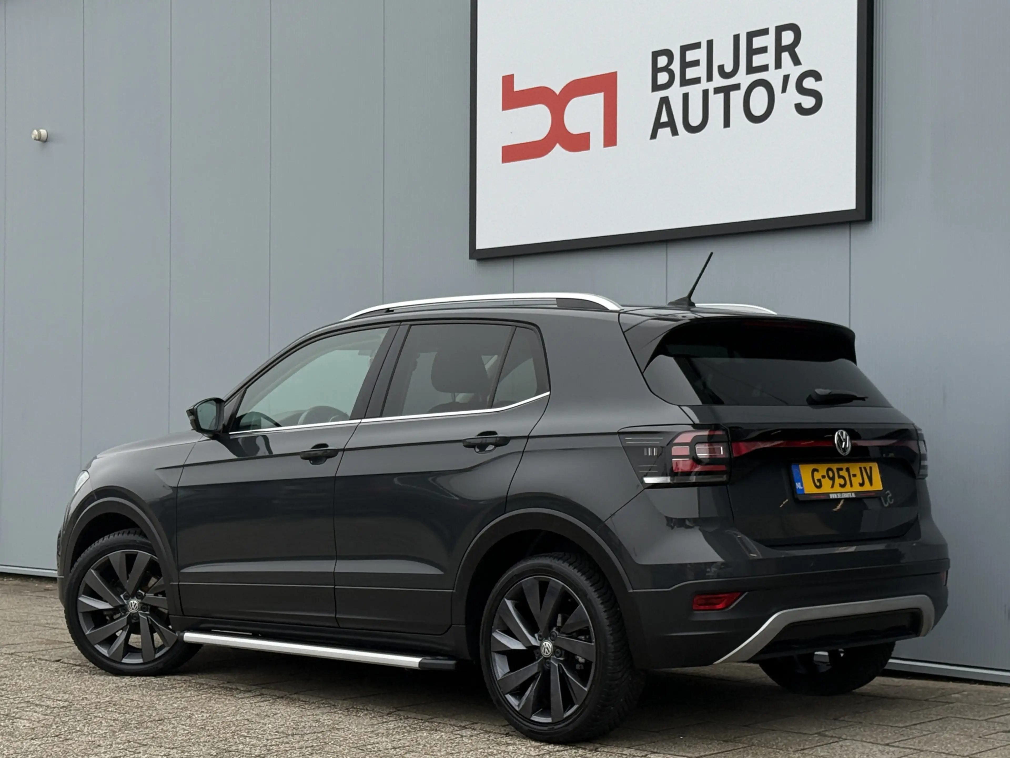 Volkswagen T-Cross 1.0 TSI Style Apple Carplay/18inch/Climate. — photo 3