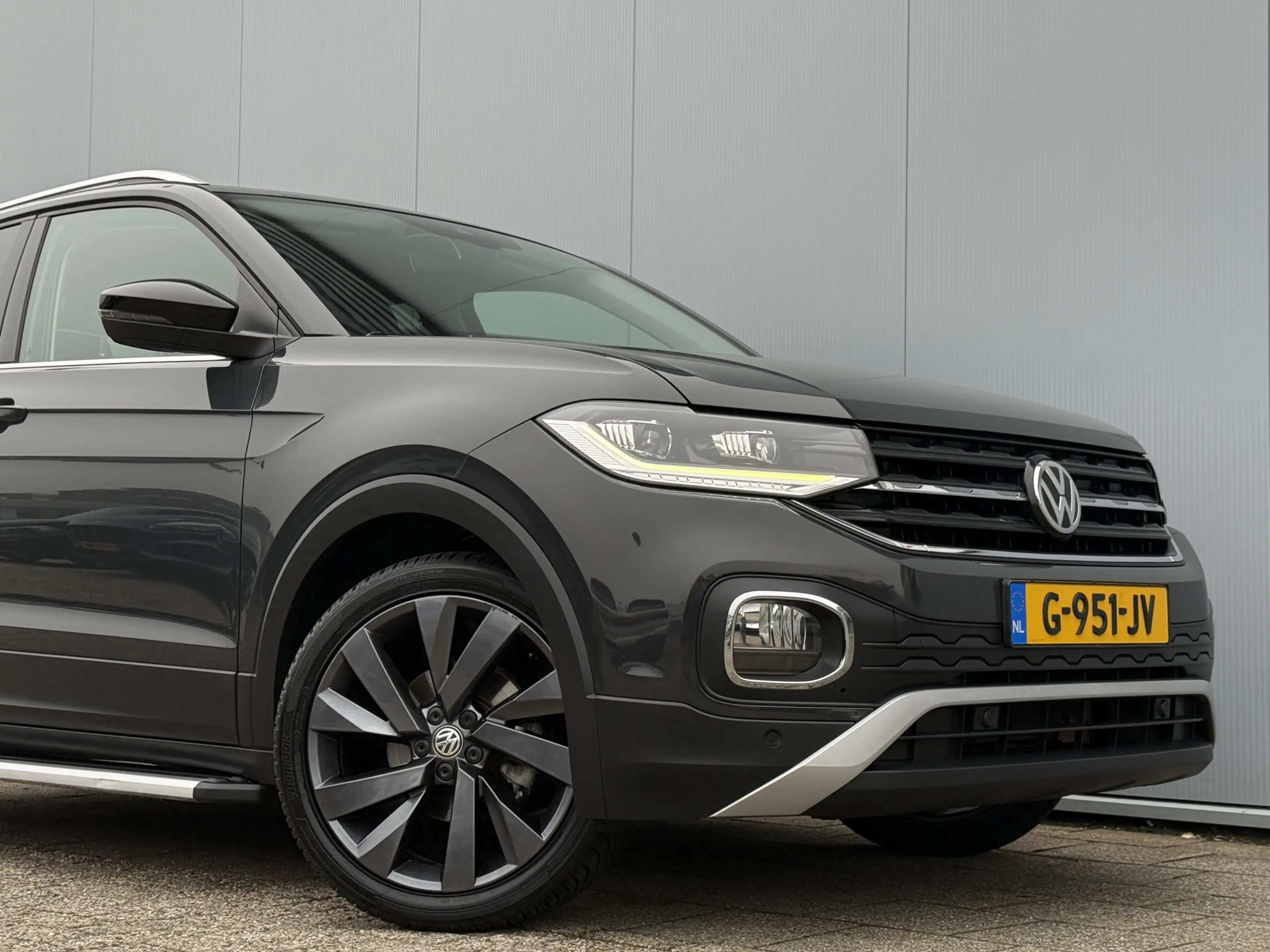 Volkswagen T-Cross 1.0 TSI Style Apple Carplay/18inch/Climate. — photo 24